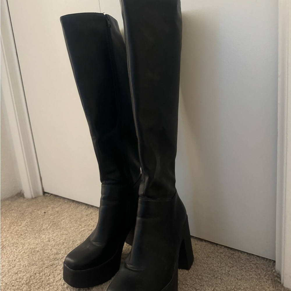 La Moda Slick Nick Boots